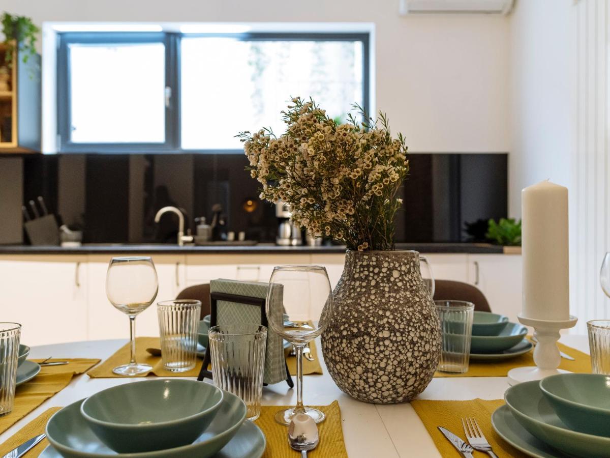 Bright 3Br Flat - Top Location - Green View Balcony بوخارست المظهر الخارجي الصورة